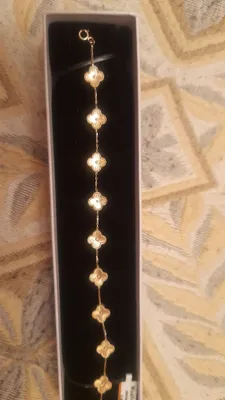 585 probali Van Cleef oltin bilaguzuk sotiladi 1