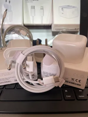 Оригинальный новый кабель Type-C для iPhone 15 Pro / 16 Pro 1