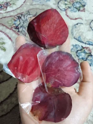 Натуральные лепестки роз