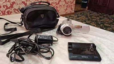 Видеокамера SONY 1