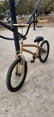Продаётся BMX-велосипед 1