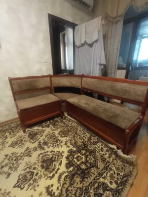 Кухонный уголок в хорошем состояние 1