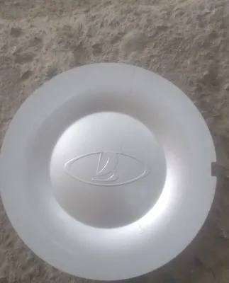 Yaxshi holatdagi Lada qalpog‘i, 1 dona 1