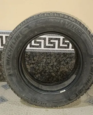 Продаются шины Michelin 1