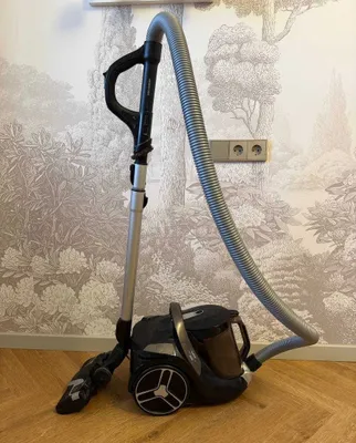 Пылесос Tefal Silence Force Cyclonic TW7260EA 1