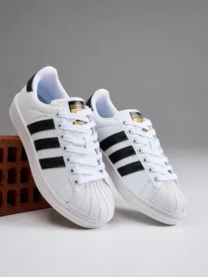 Adidas Superstar