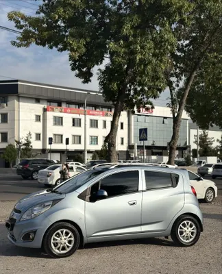chevrolet spark 2022 4 poz full srochno sotiladi 1