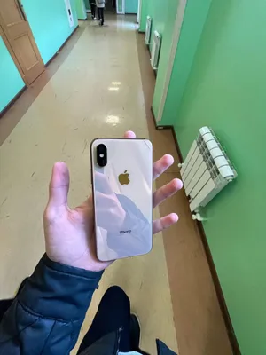 iPhone Xs J/A 64GB 1