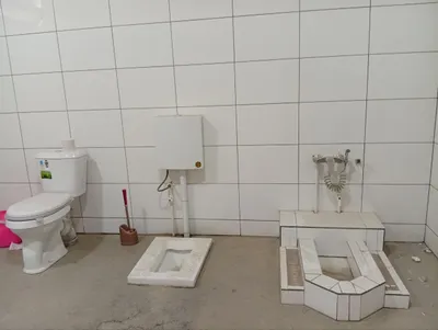 Ховли уй в Шанхае 1