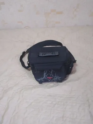 Fotoapparat va videokamera sumkasini sotaman 1