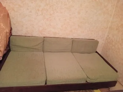 Продается диван раскладной.