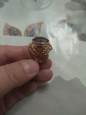 585 probali oltin, 10 g. Shoshilinch sotaman, 800$