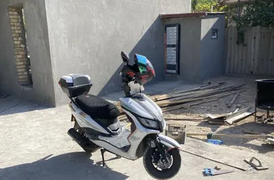 Продаётся скутер Angel M8 125 CC 1
