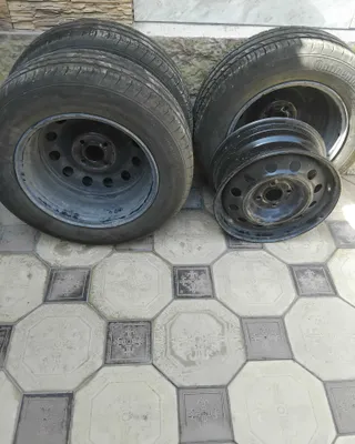 Колеса 195/65 R15 б/у -3шт.+ 1 диск