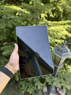 Samsung Galaxy Tab S9 FE + 5G 1