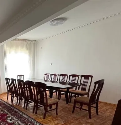Стол и 12 стульев 1