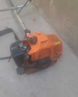 Motokosa benzin urish aparati 1