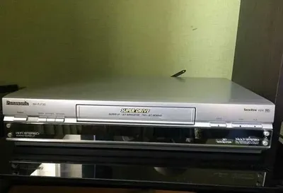Panasonic 6 Head videomagnitofoni — NV-FJ730 modeli, ehtiyot qismlarga sotiladi