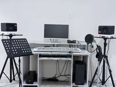Komplekt Studio tayyor ovoz studiya 1