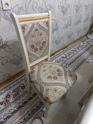 Продаётся стул 1