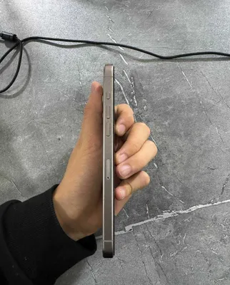 iPhone 15 Pro Max 1