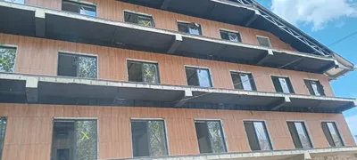 Akfa rom va eshiklarini ornatib beramiz kafolatli va sifatli 1