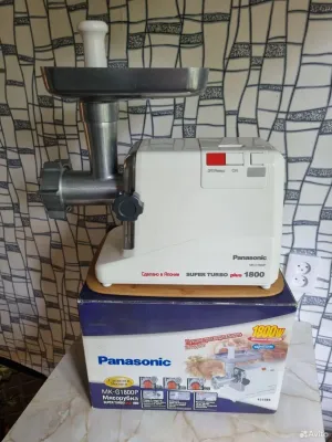 Мясорубка Panasonic MK-G1800 PWTQ . Made in Japan. 1