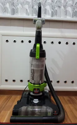 Продается пылесос Bissell