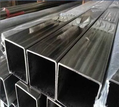 Профильная труба 100х100х3,0 AISI 304 1