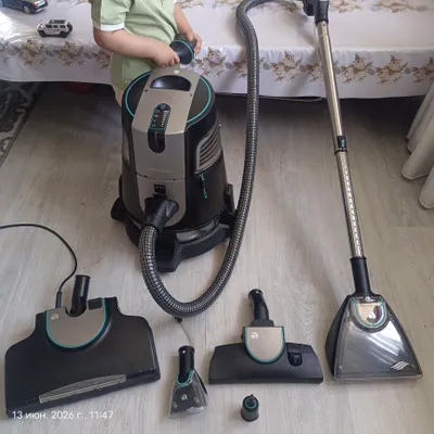 Моющий пылесос Robocline 1