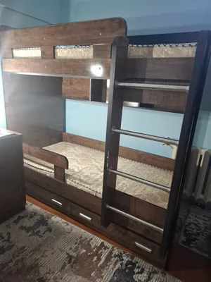 Yaxshi holatdagi ikki qavatli karavot 1