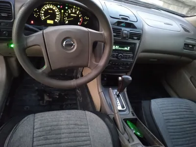 Nissan Maxima a33 1