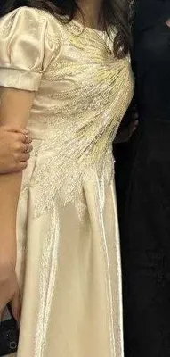 Qiz bolalar kiyimi