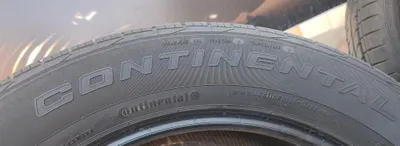 Continental 255_55_R20 1