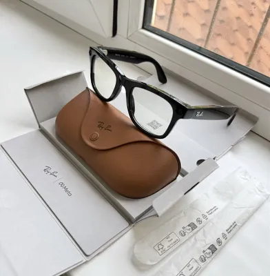 Ray-Ban Meta, 1-е поколение 1