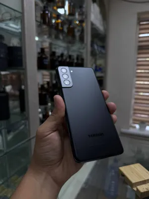 Samsung S21 plus 1