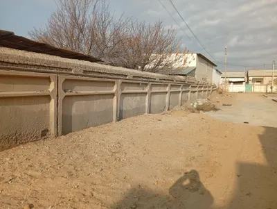 Разбираю бетонные стены, вывожу и дроблю камень 1