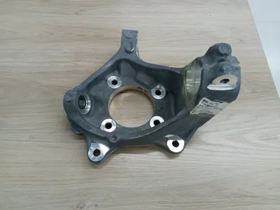 Левый передний поворотный кулак Dongfeng EP008 1
