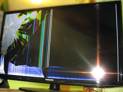 Displeyi singan 45 dyuymli Samsung televizori 1