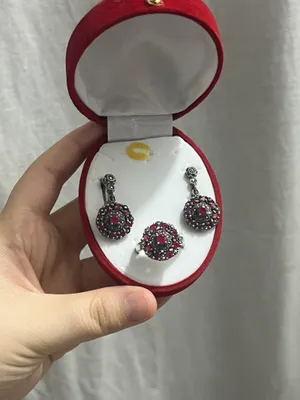 Комплект: кольцо и серьги из серебра 925 пробы