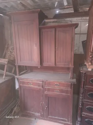 Продам буфет из чистого дерева антикварный. 1