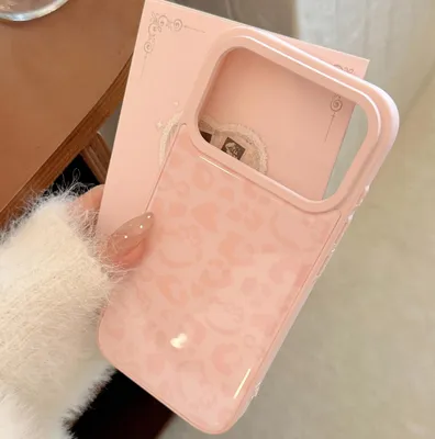 iPhone 17 Pro Max uchun g'ilof 1