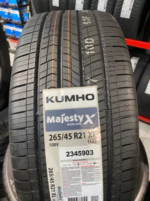 Kumho Solus Majesty X TA92 265/45R21