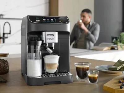 Кофемашина De’Longhi Magnifica Plus с автокапучино