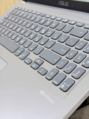 Asus noutbuki 1