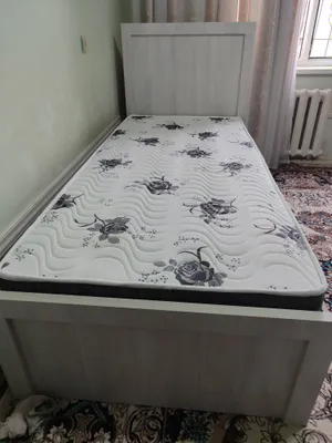Односпальная кровать