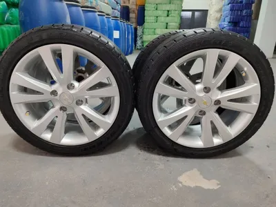 R18/245/50 зимняя шина. Состояние хорошее 1
