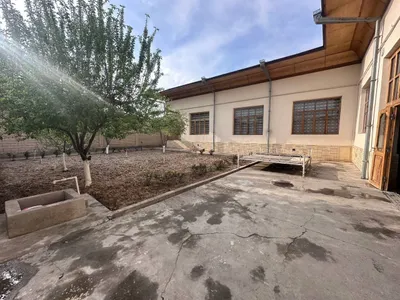 Назарбек Харакат 8 соток 400 м² 9 комнат 1