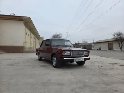 Продаётся Lada 2107 1