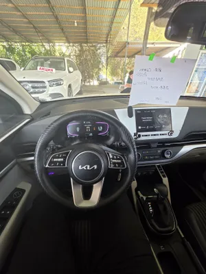 Kia carens 1 pazitsiya 1